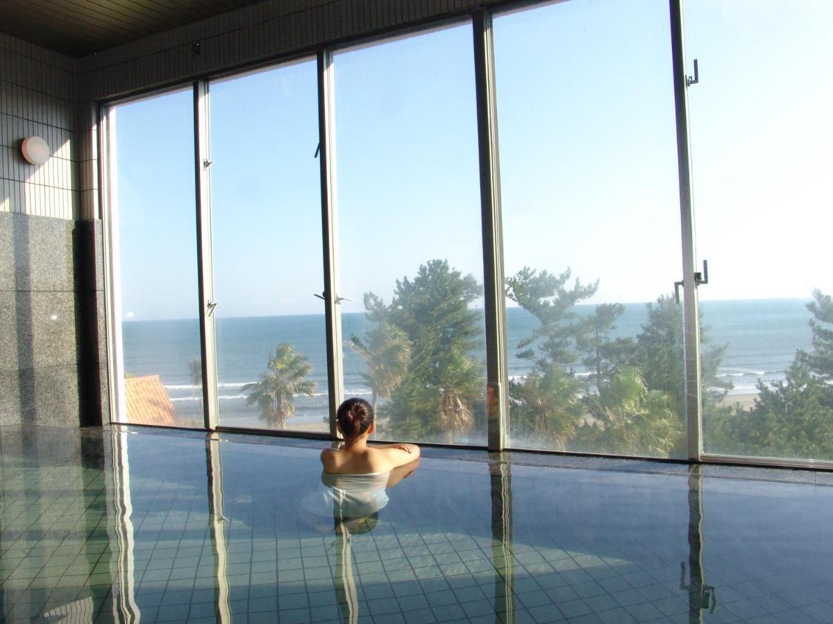 Ana Holiday Inn Resort Miyazaki By Ihg מראה חיצוני תמונה