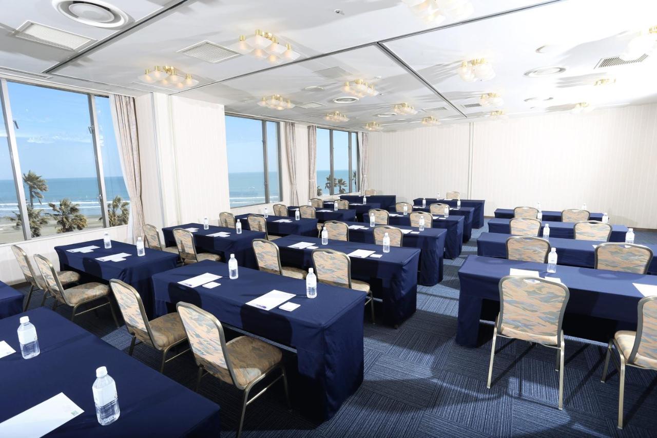 Ana Holiday Inn Resort Miyazaki By Ihg מראה חיצוני תמונה